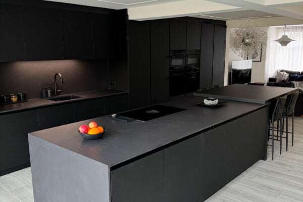 Tezza-8555